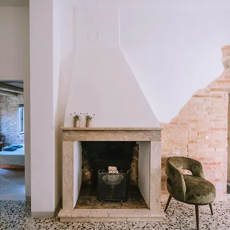 Angeli Sognanti דירה